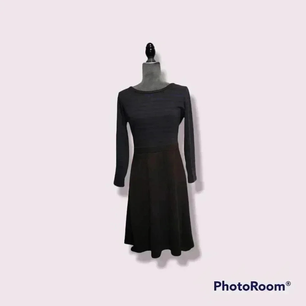 Ann Taylor Loft Dress Size 6 NWT - Picture 3 of 7